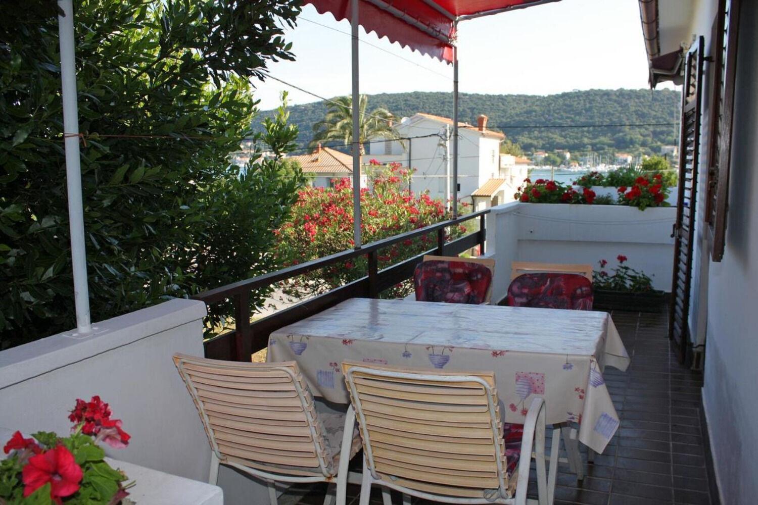 Apartments Ivo - With Terrace Supetarska Draga Exterior photo